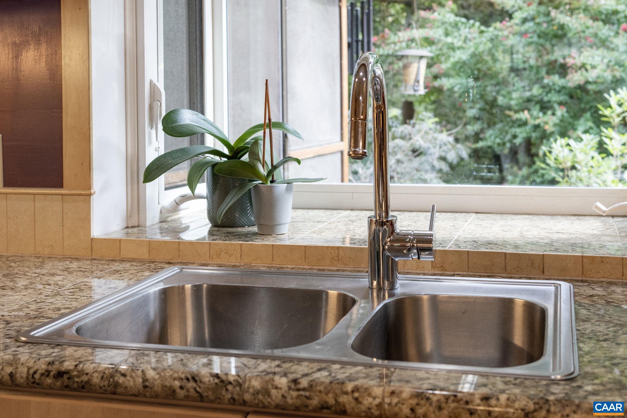 BELMONT - Residential