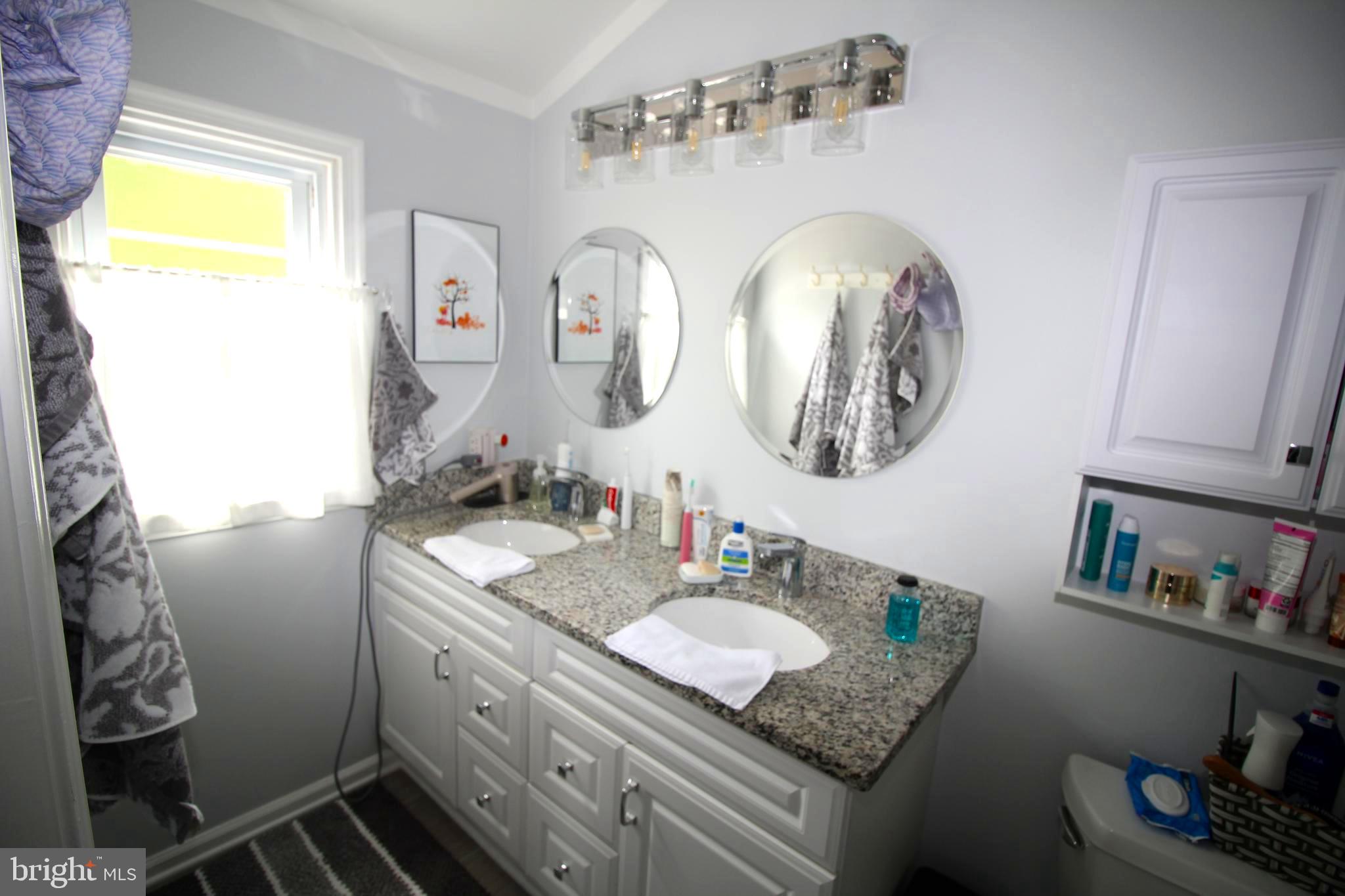 MILL CREEK VIL - Residential