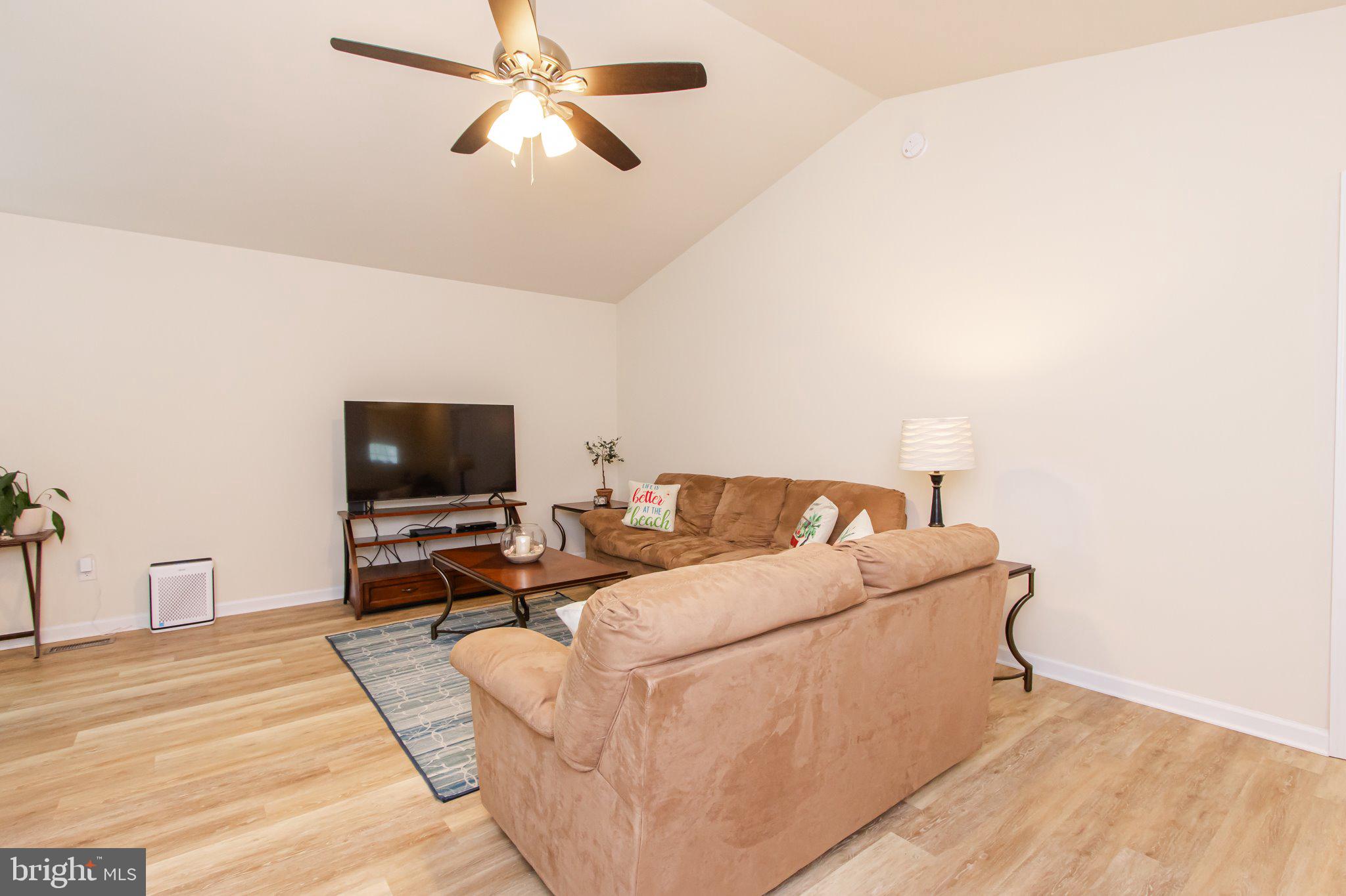 ASHLAND VILLAGE - Residential