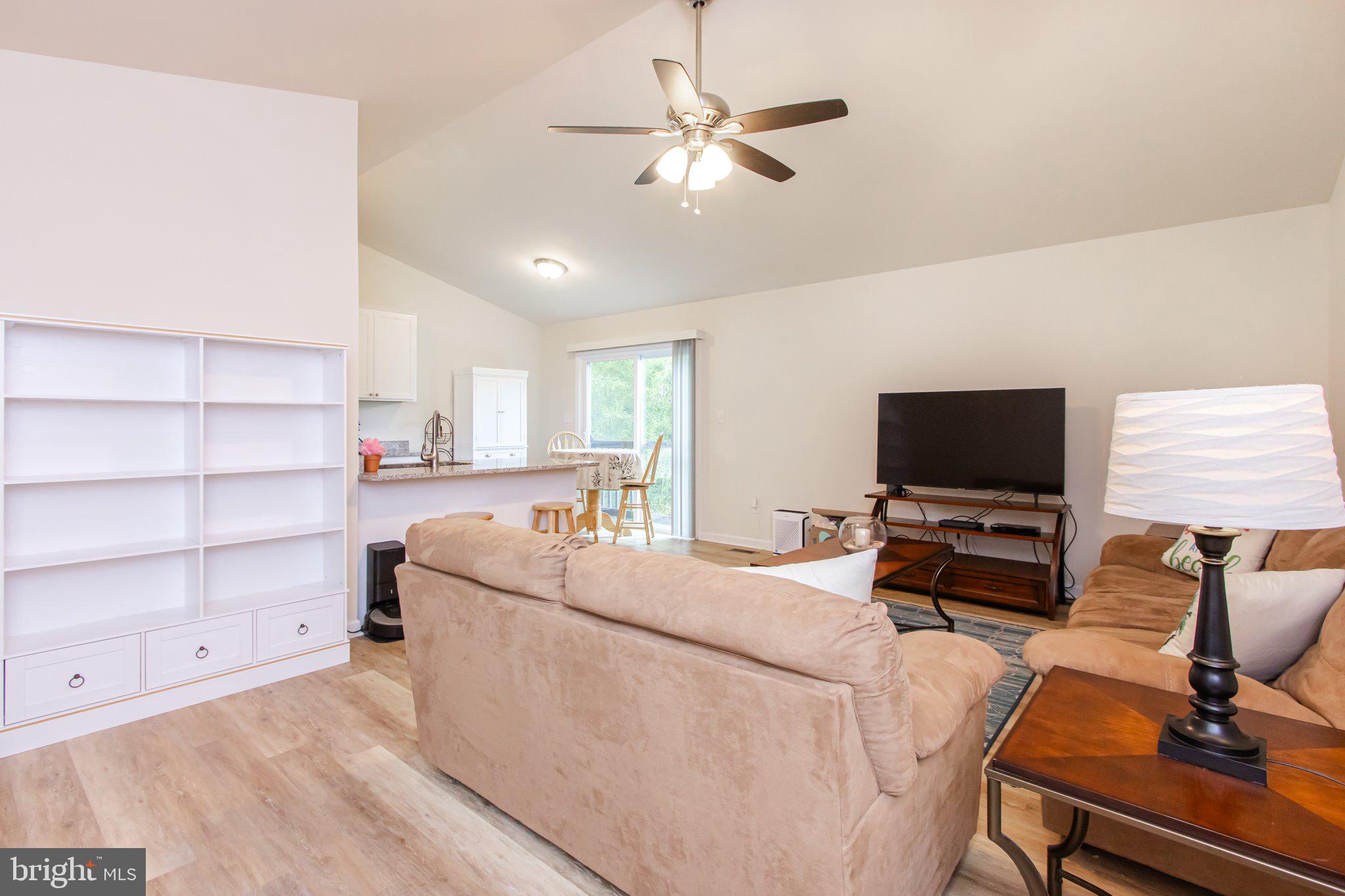 ASHLAND VILLAGE - Residential