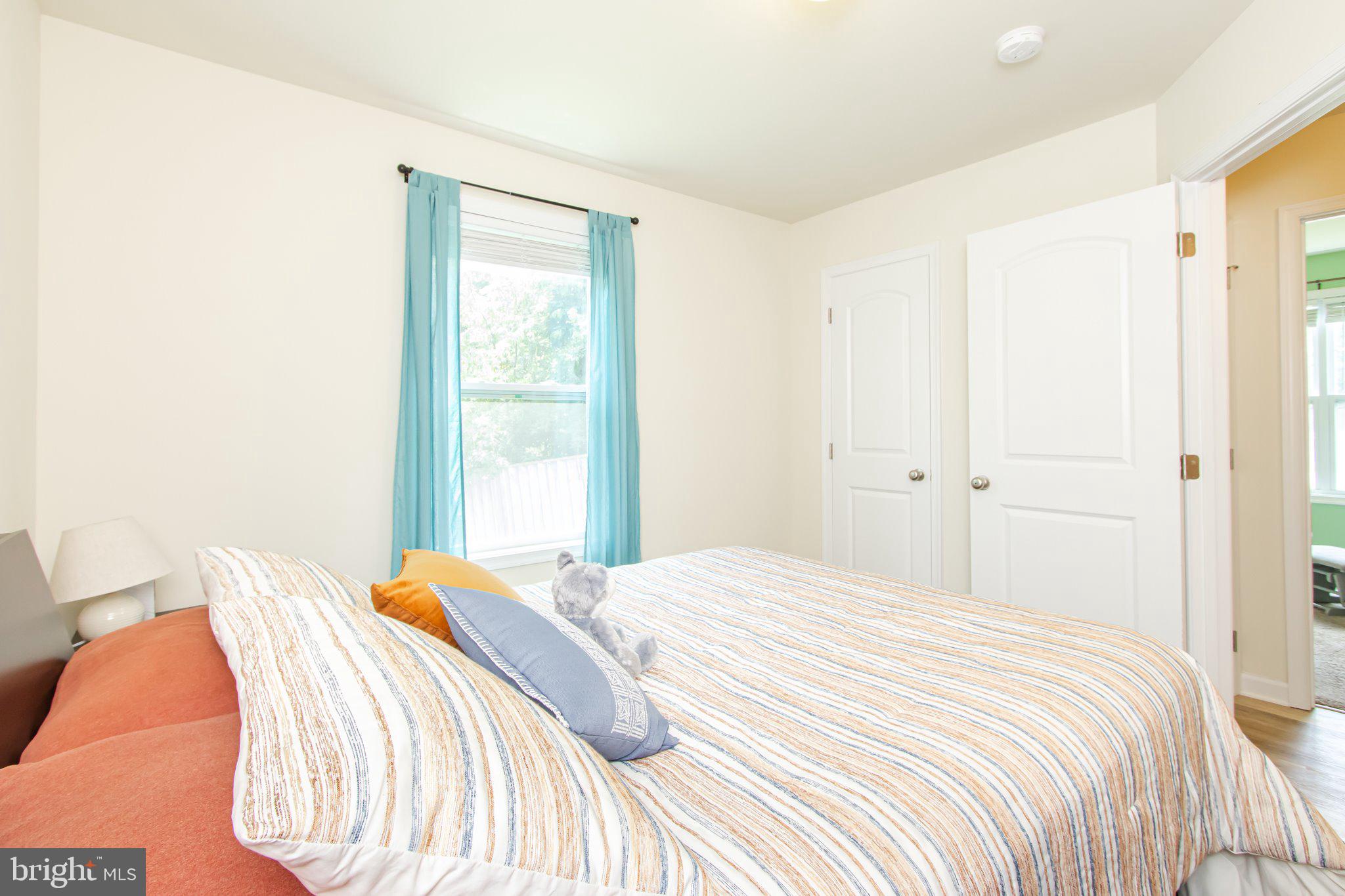 ASHLAND VILLAGE - Residential