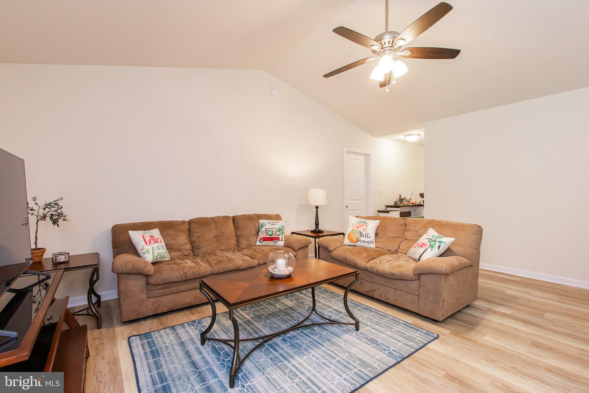 ASHLAND VILLAGE - Residential