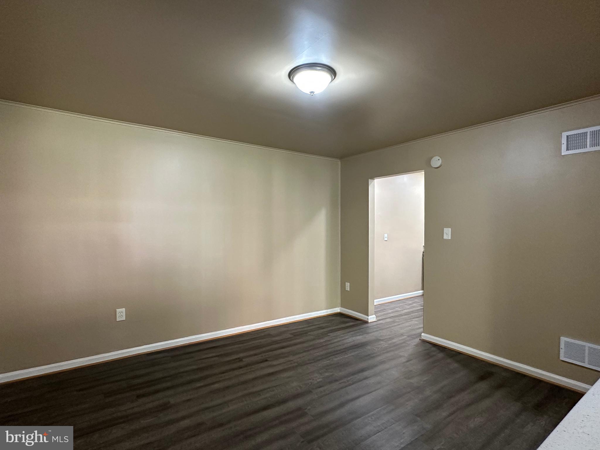 1631 ADDISON ROAD S 1631