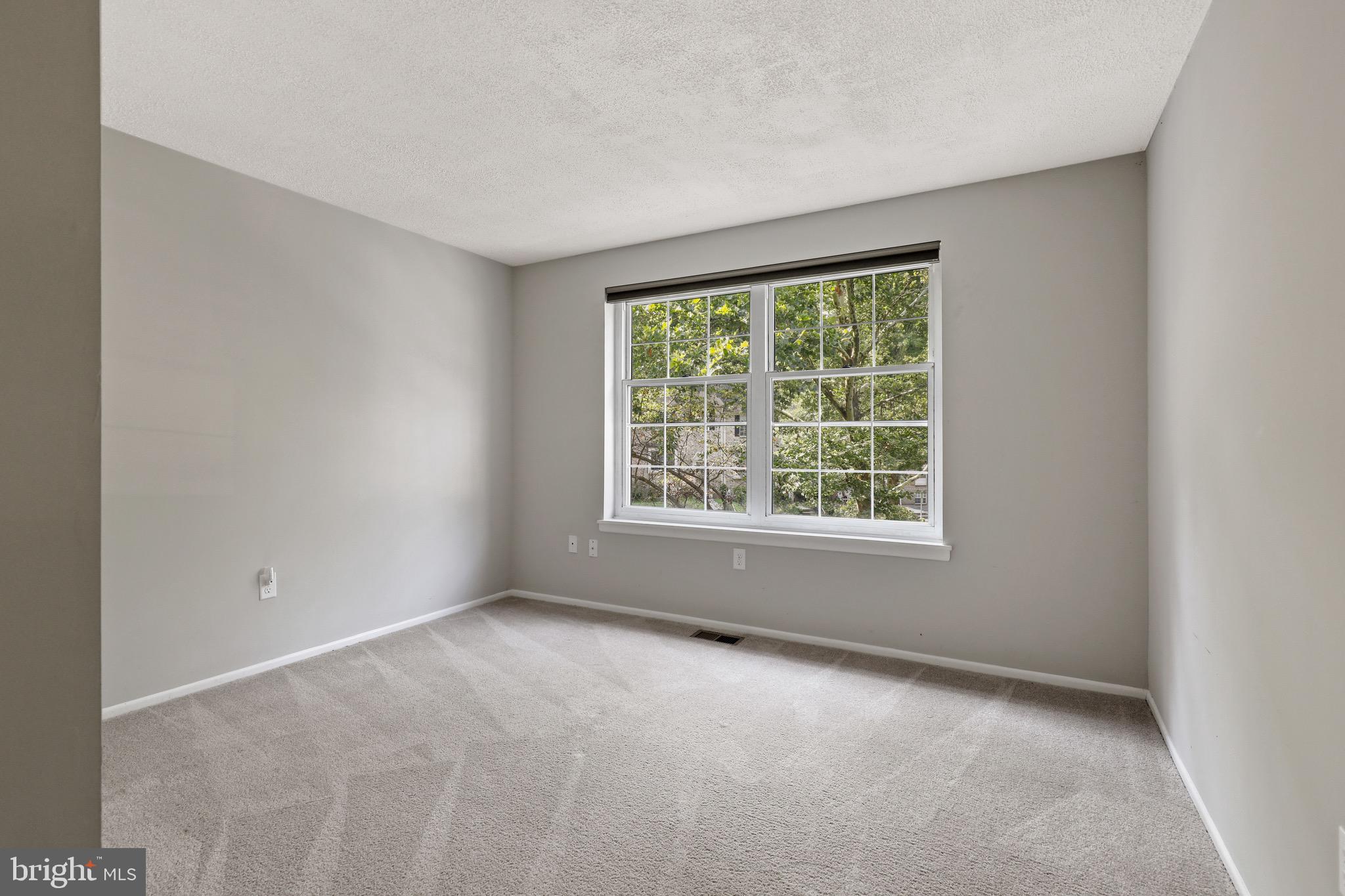 VILLAGE OF HICKORY RIDGE - Residential