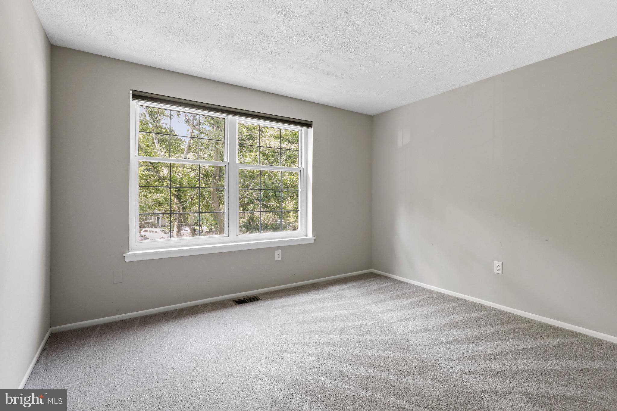 VILLAGE OF HICKORY RIDGE - Residential