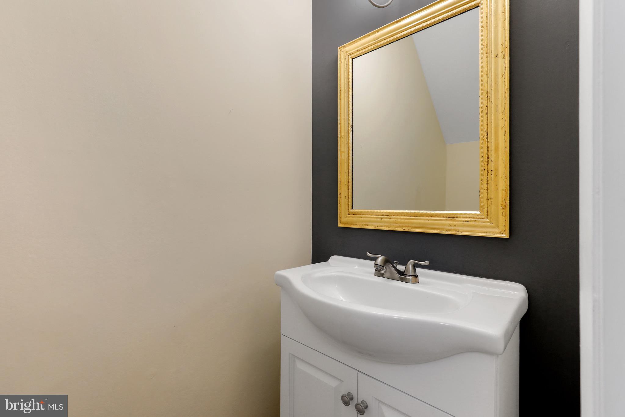 VILLAGE OF HICKORY RIDGE - Residential