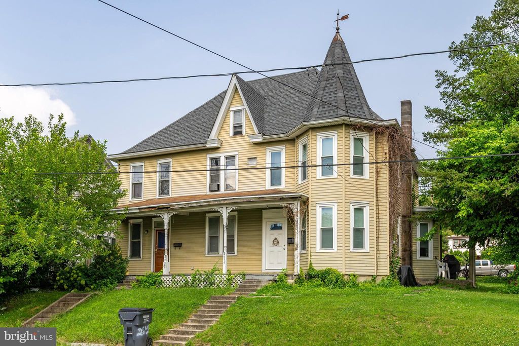 Photo of 2635-2637 LITITZ PIKE, LANCASTER, PA 17601 (MLS # PALA2038804)