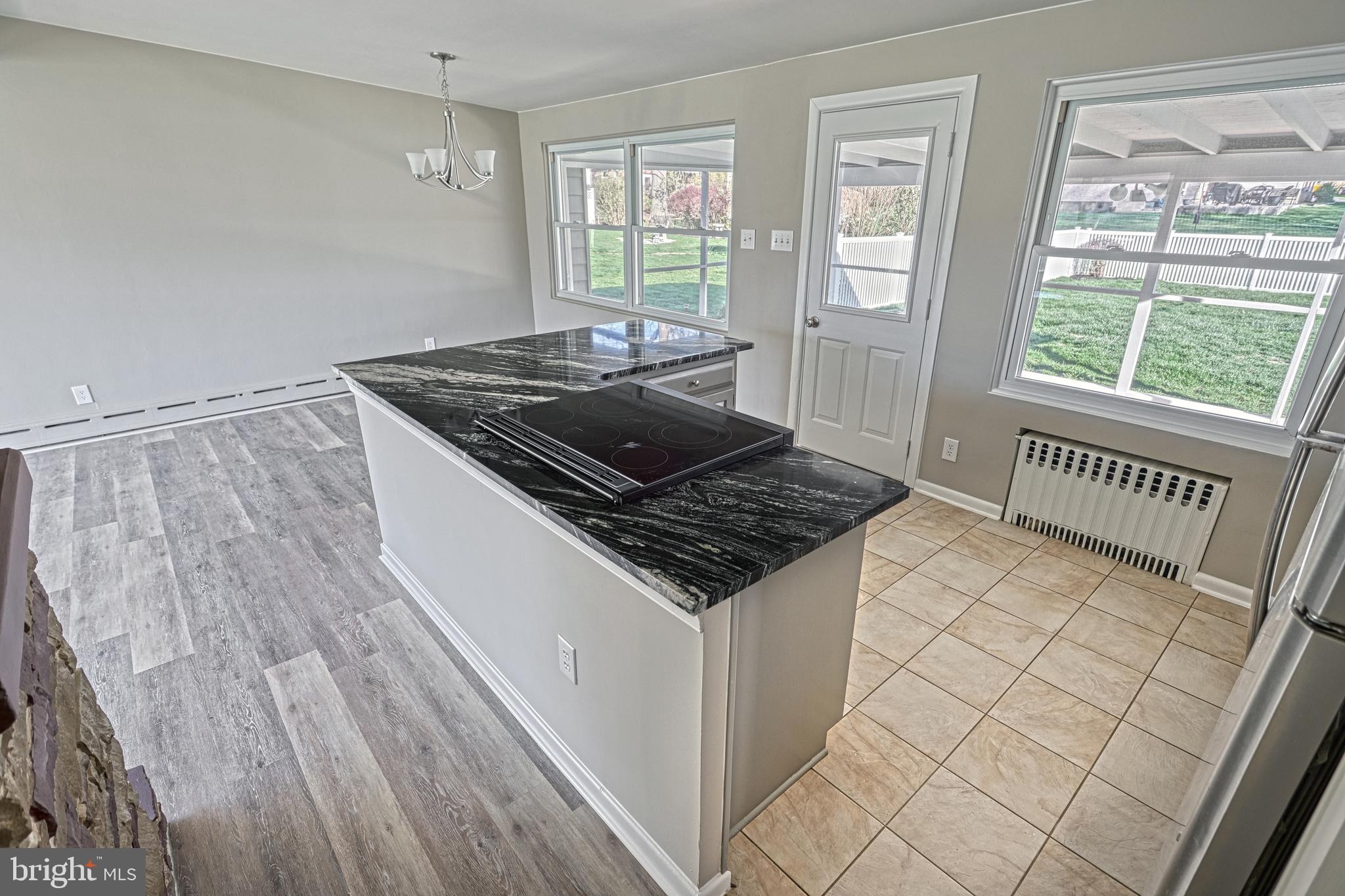 CAMP HILL - Residential