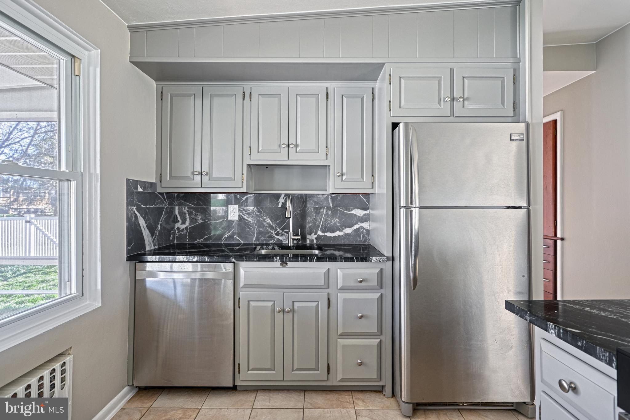 CAMP HILL - Residential