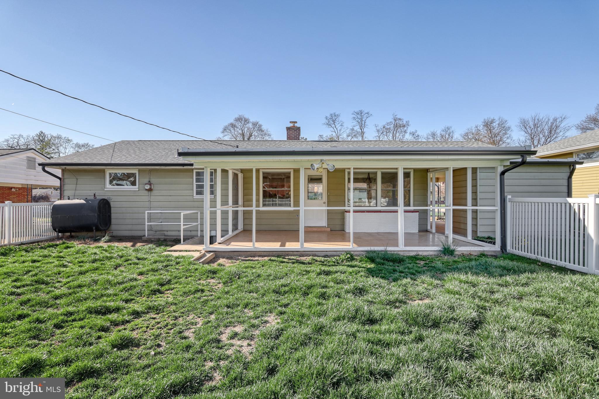 CAMP HILL - Residential