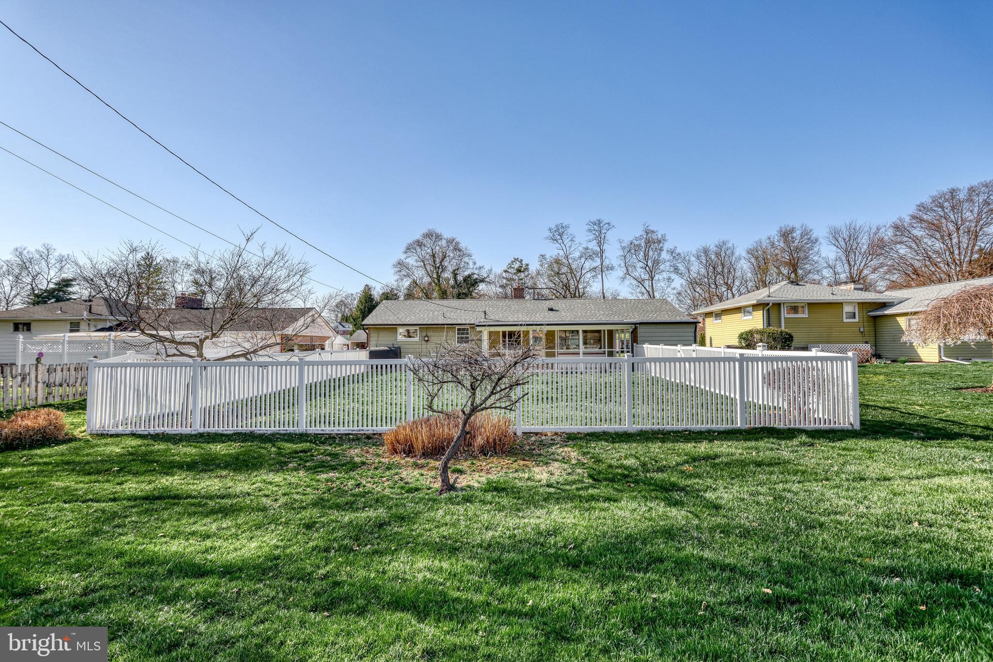 CAMP HILL - Residential