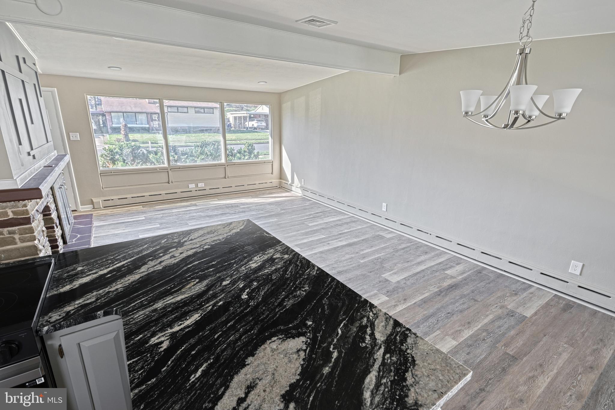 CAMP HILL - Residential