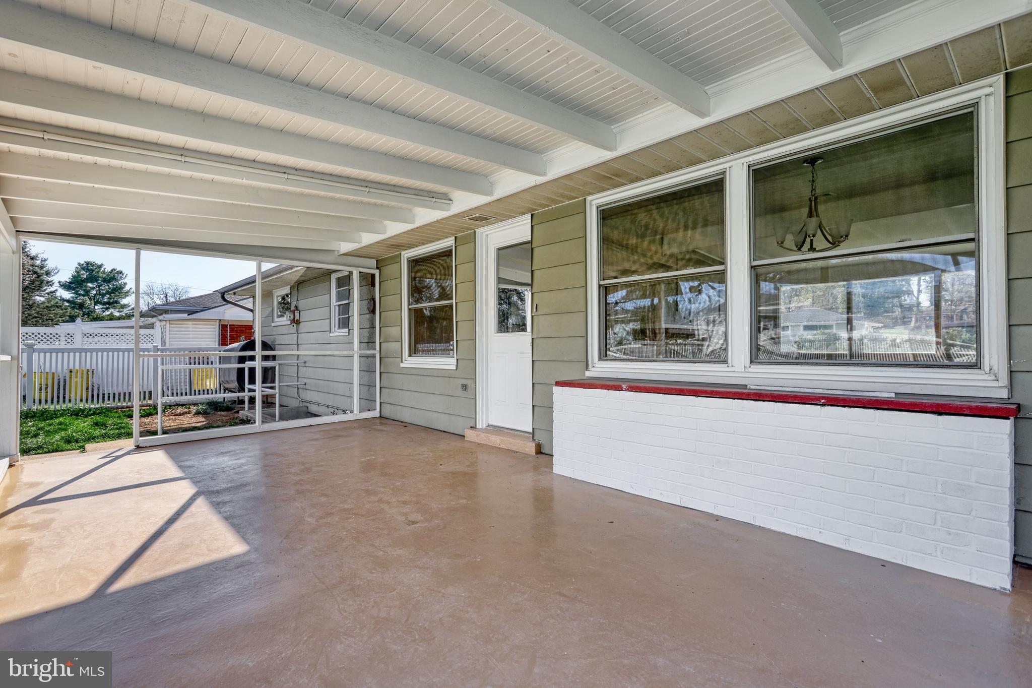 CAMP HILL - Residential