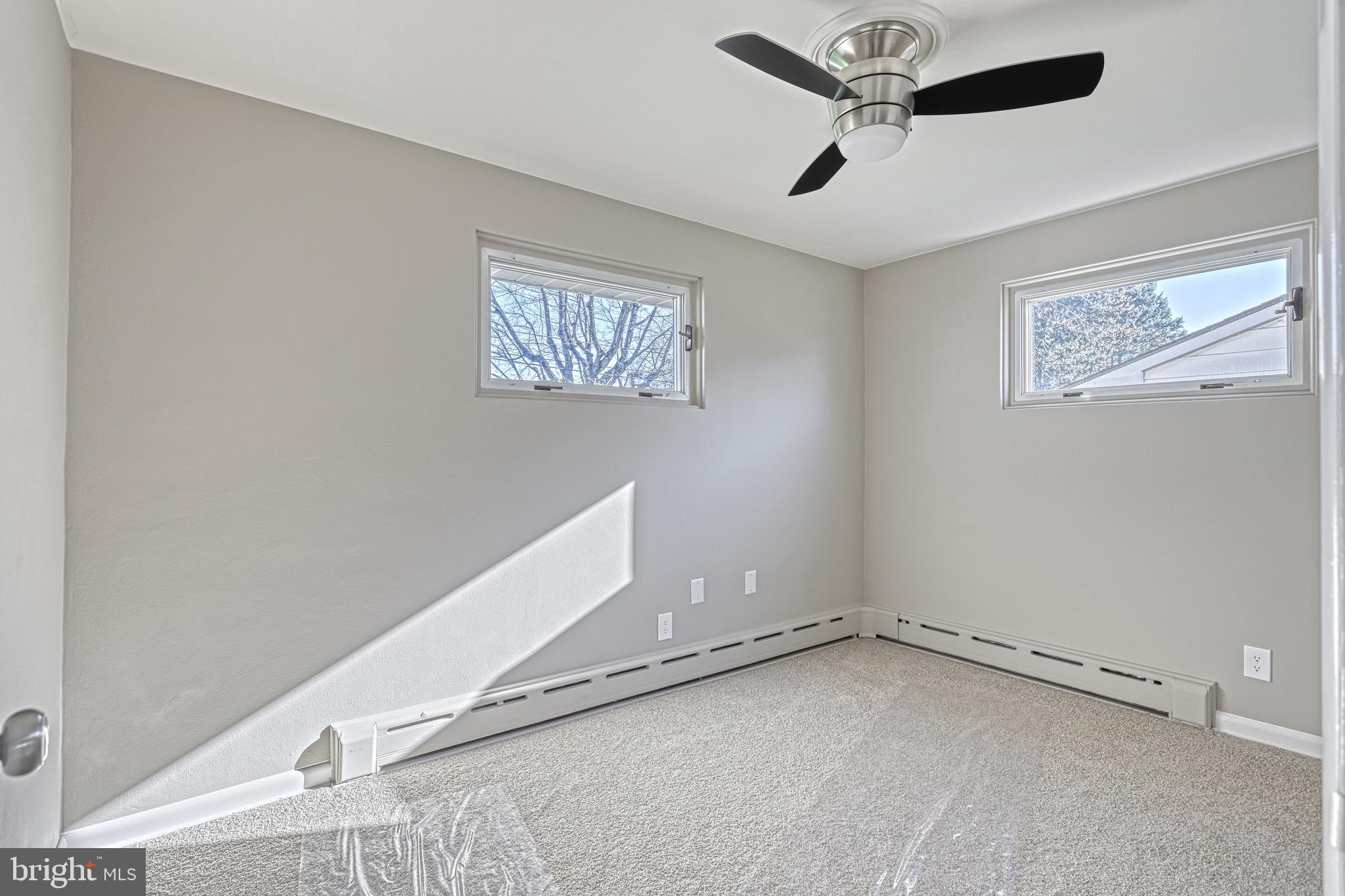 CAMP HILL - Residential