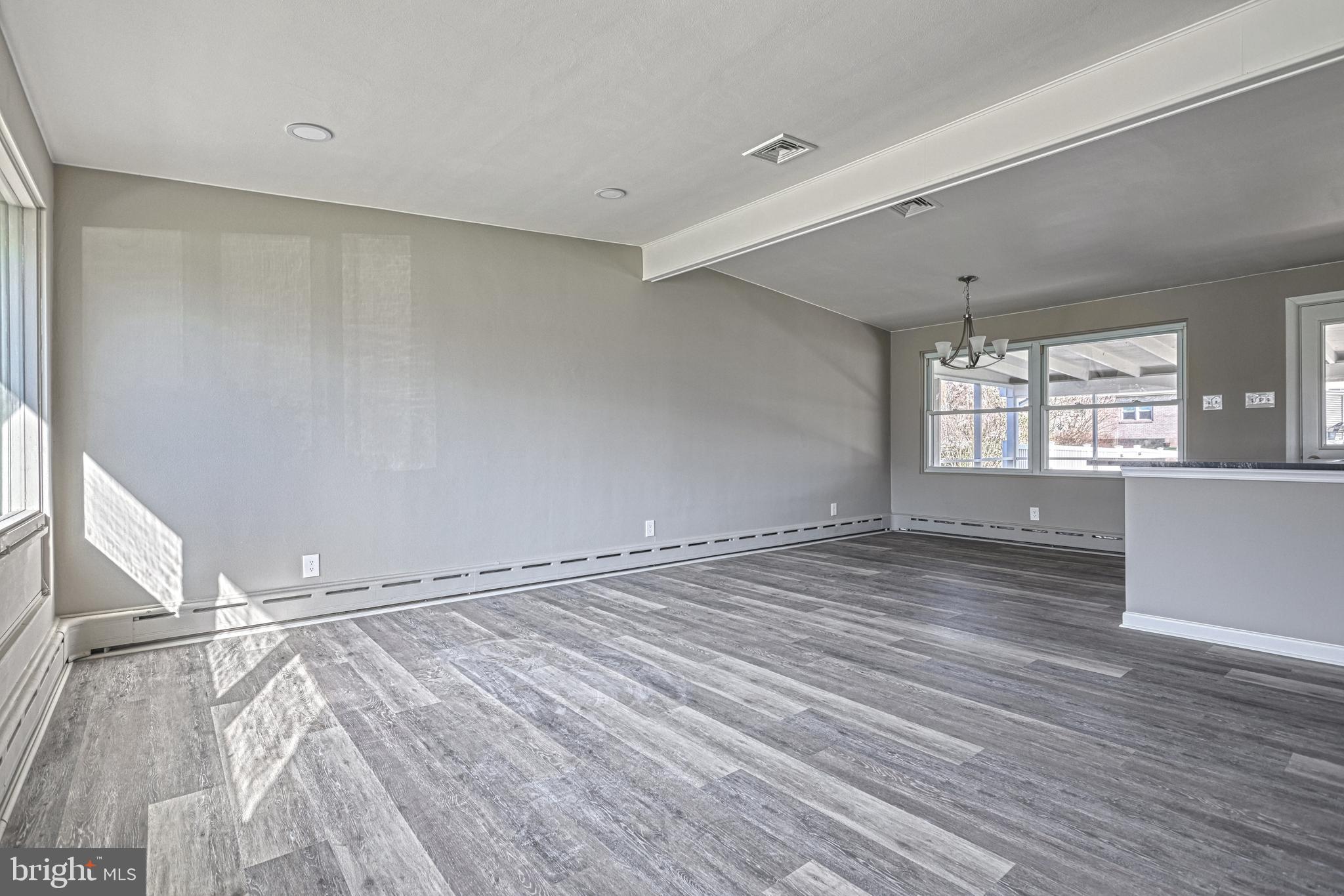 CAMP HILL - Residential