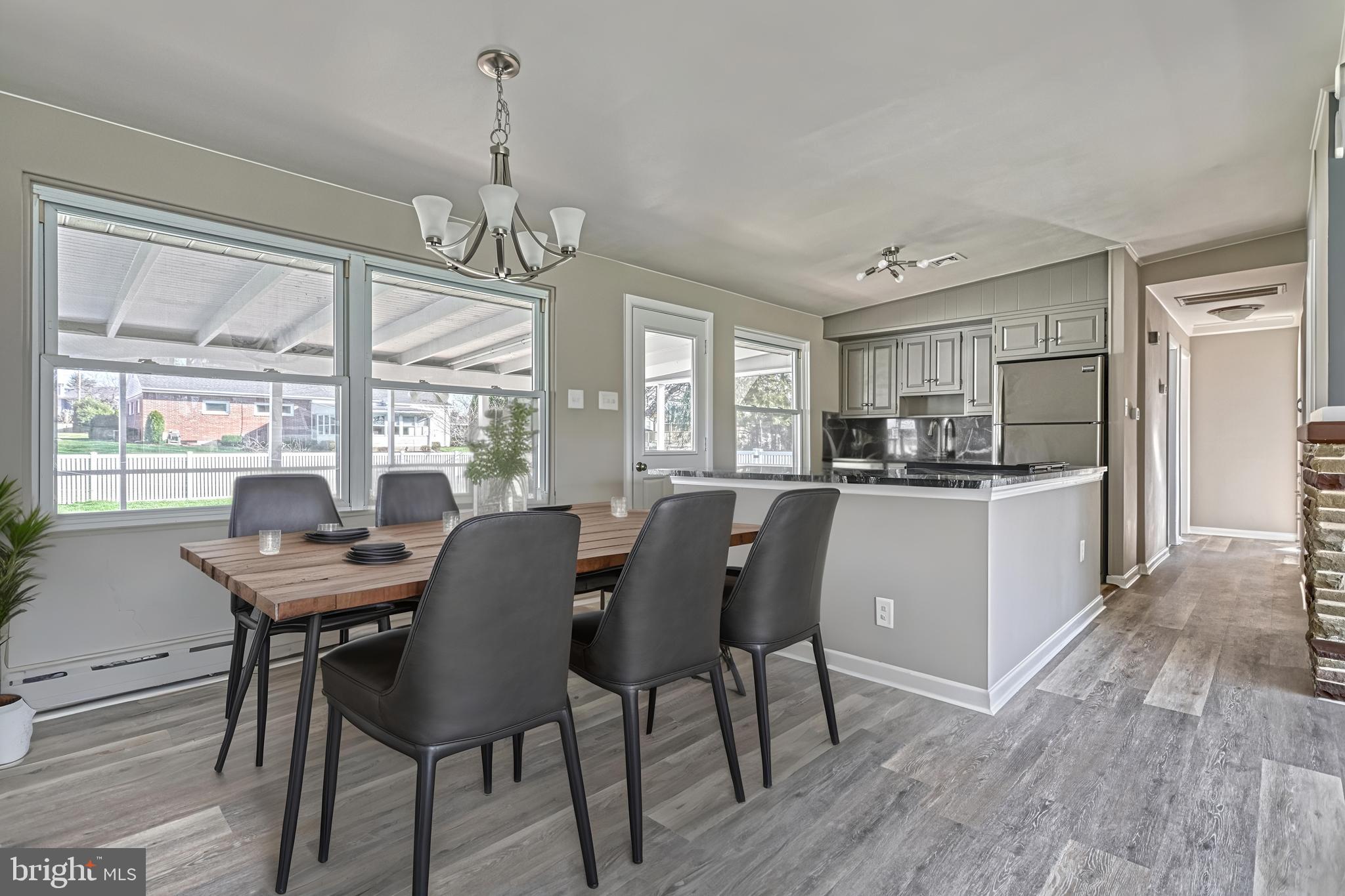 CAMP HILL - Residential