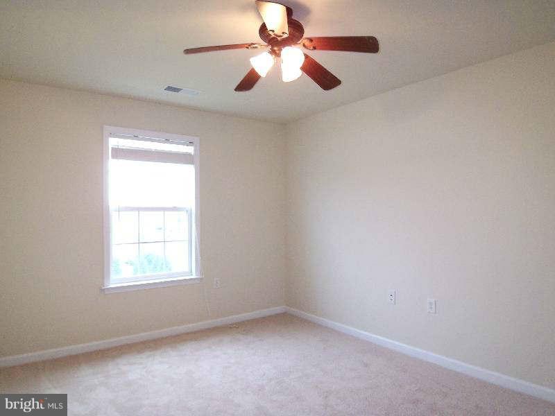 BUNKER HILL - Residential Lease