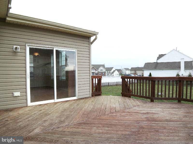 BUNKER HILL - Residential Lease