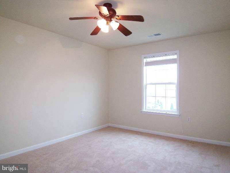 BUNKER HILL - Residential Lease