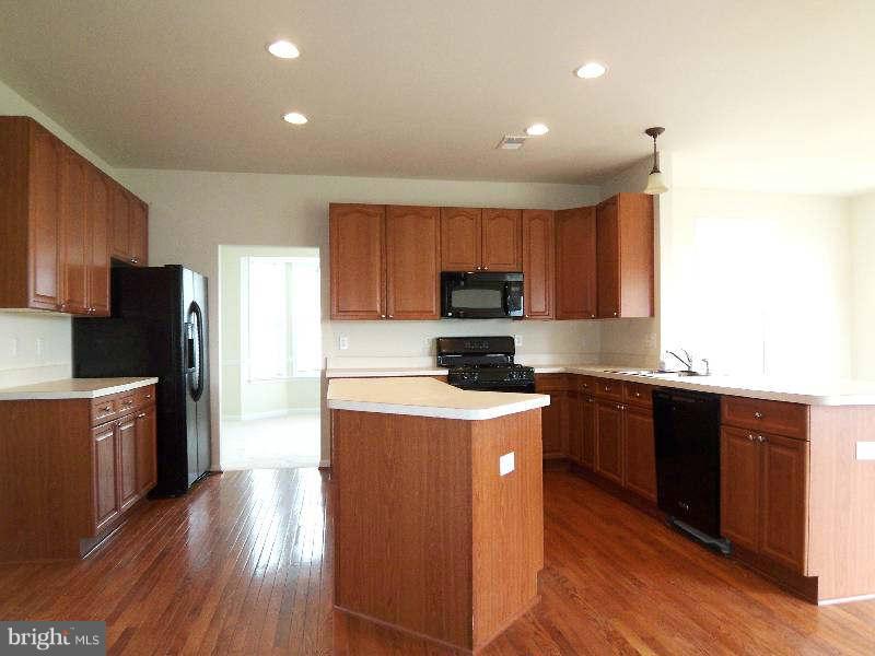 BUNKER HILL - Residential Lease