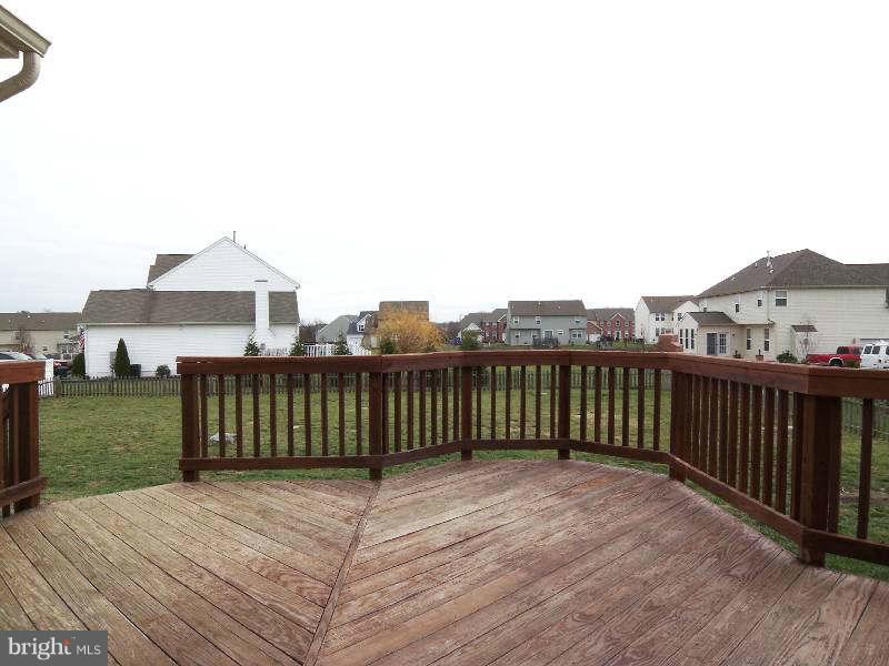 BUNKER HILL - Residential Lease