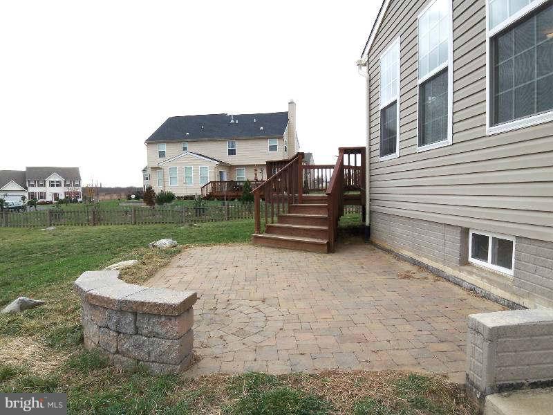 BUNKER HILL - Residential Lease