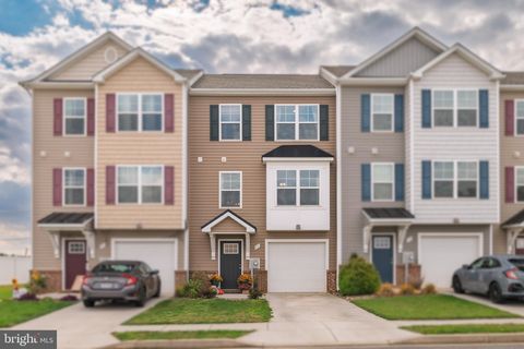 71 CARNES WAY MARTINSBURG WV 25403