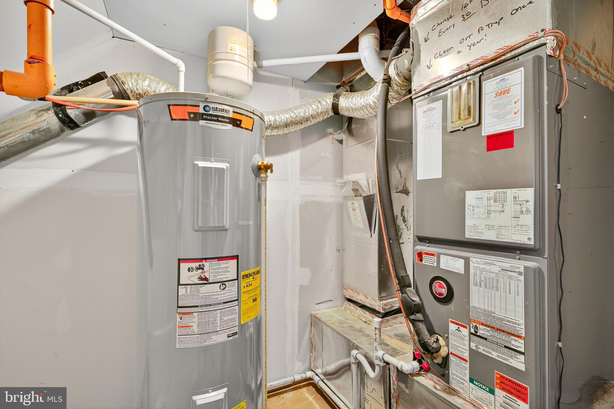 THE COMMUNITIES OF BURWELL - Residential