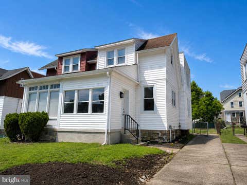 Townhouse For Sale - 426 Arbor Road<br/> LANSDOWNE, PA 19050