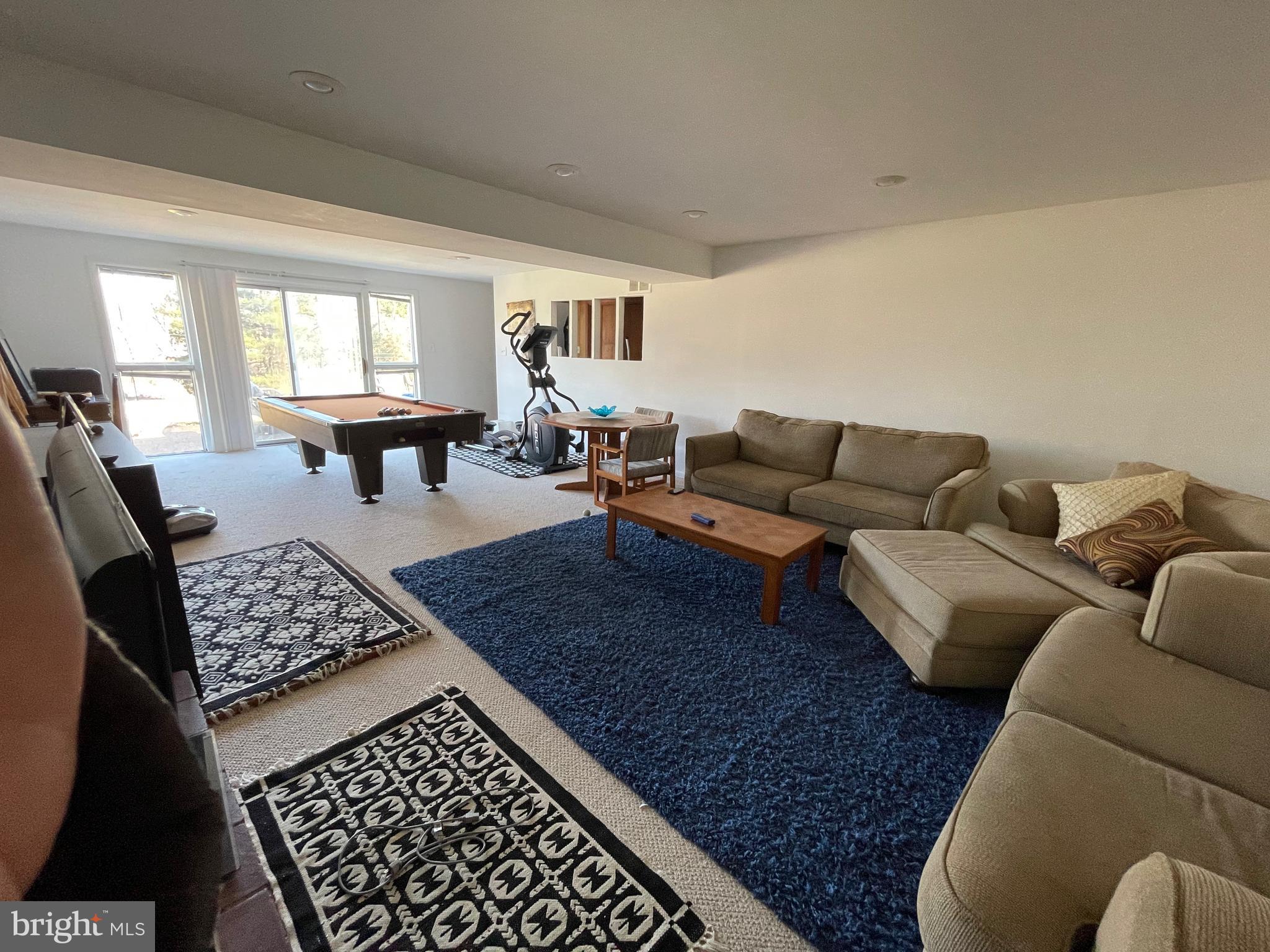 BROYHILL LANGLEY ESTATES - Residential