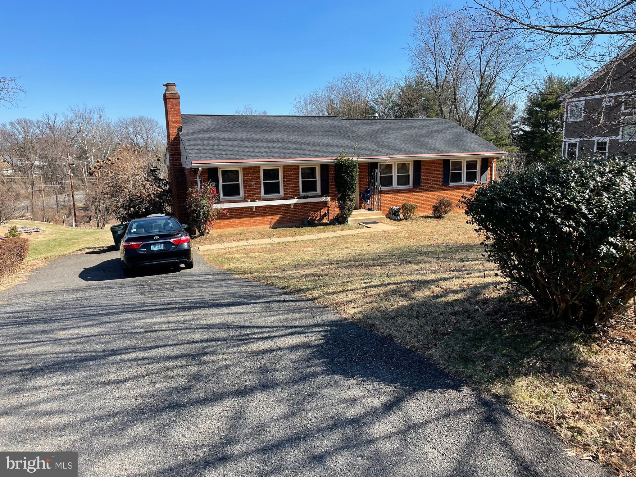 BROYHILL LANGLEY ESTATES - Residential