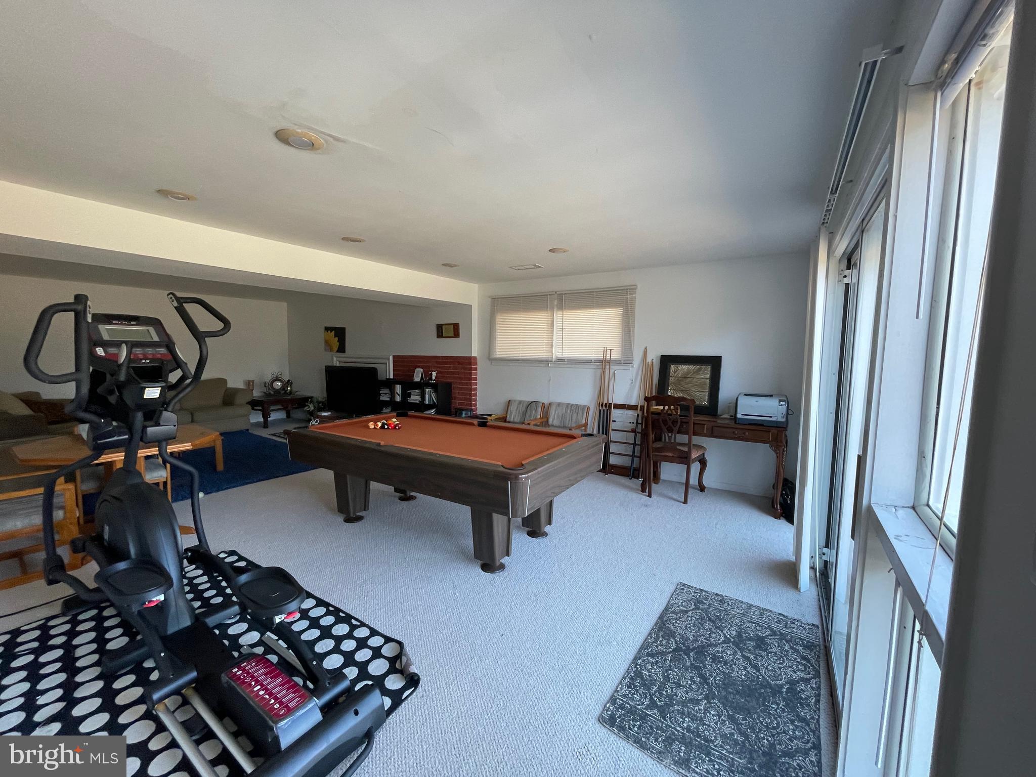 BROYHILL LANGLEY ESTATES - Residential