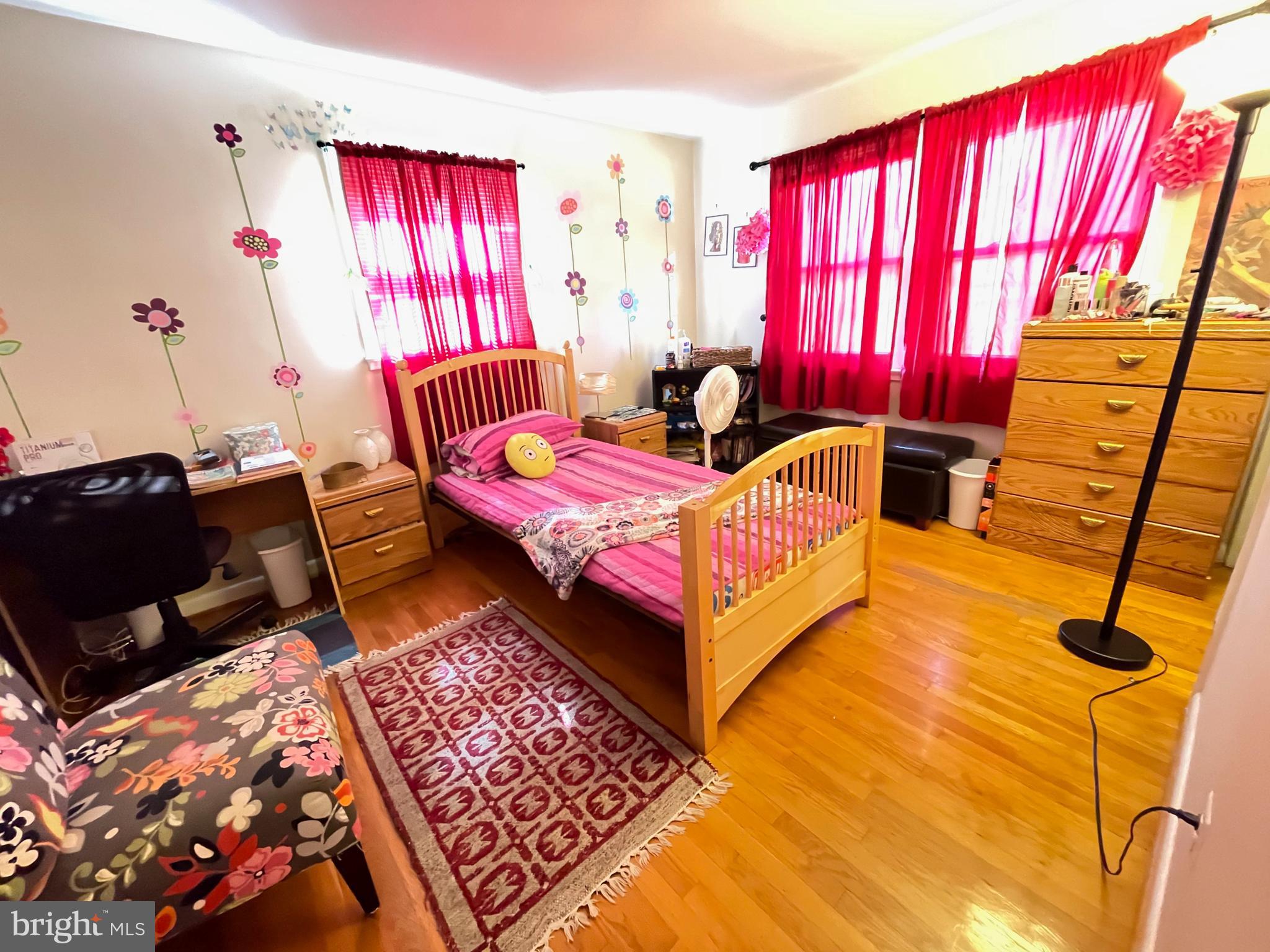 BROYHILL LANGLEY ESTATES - Residential