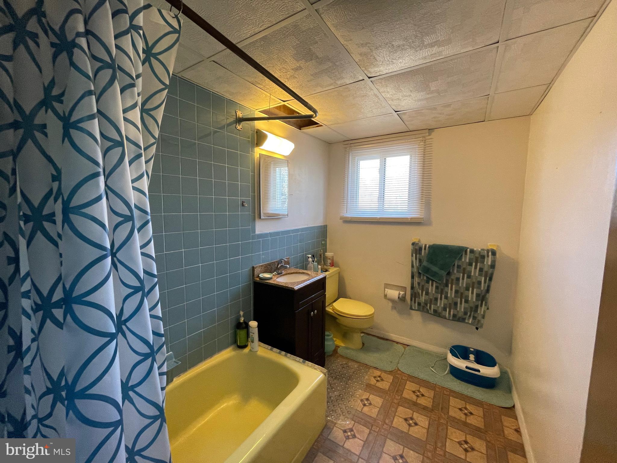 BROYHILL LANGLEY ESTATES - Residential