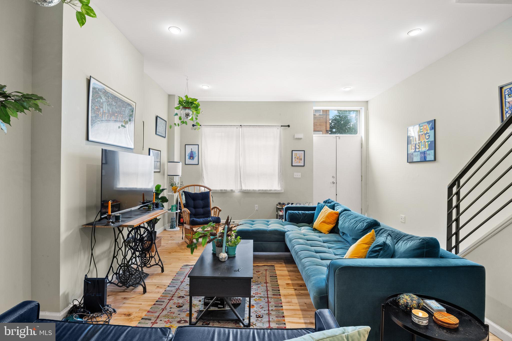 GIRARD ESTATES - Residential