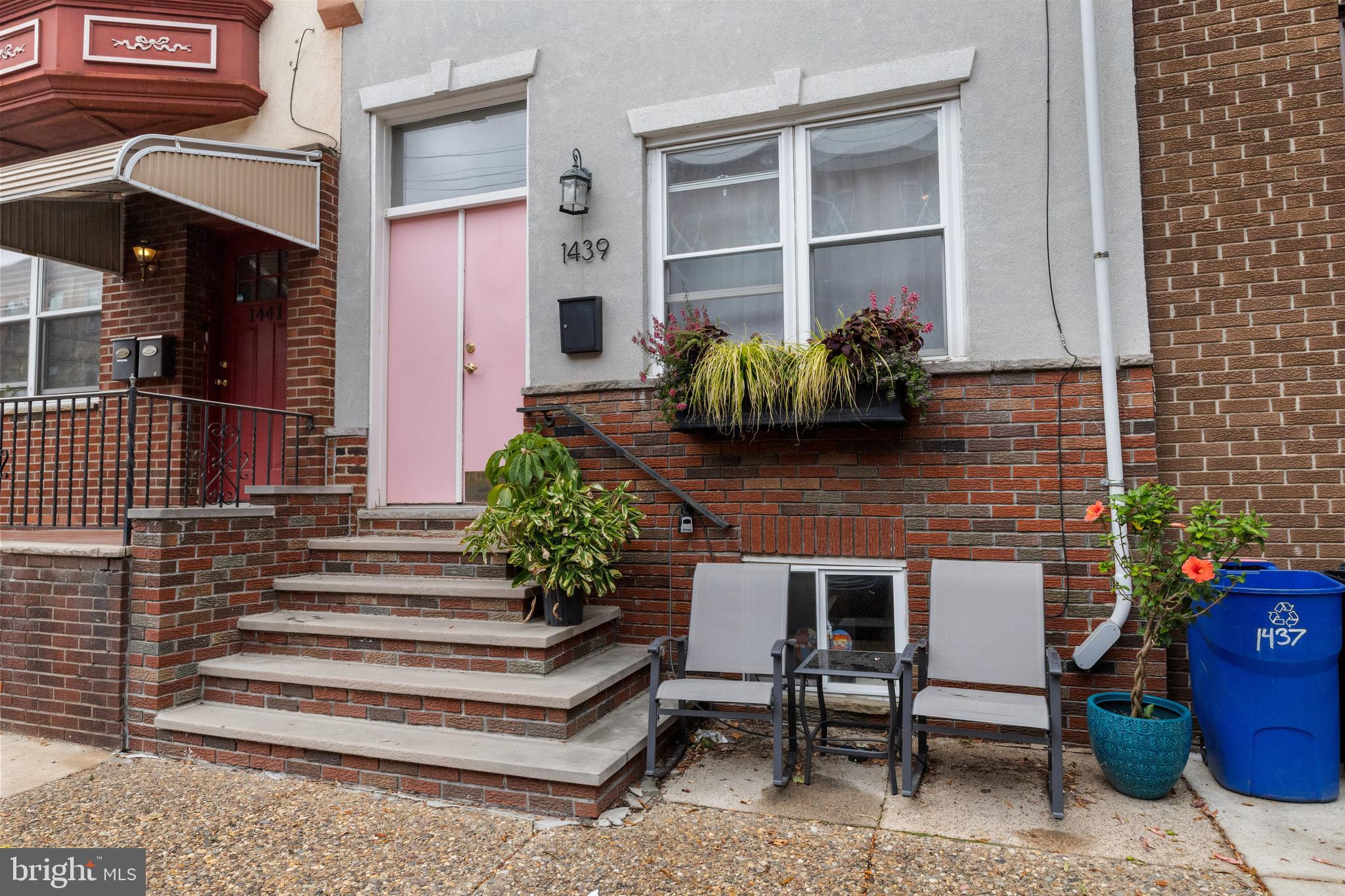 GIRARD ESTATES - Residential