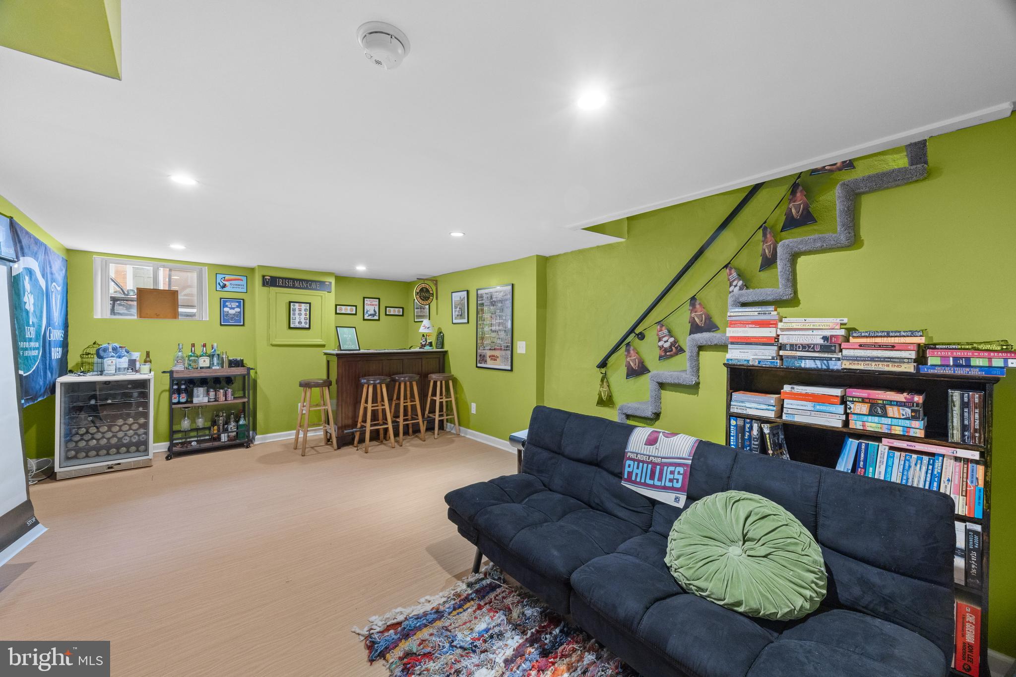 GIRARD ESTATES - Residential