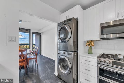 3701 S GEORGE MASON DRIVE 1812N FALLS CHURCH VA 22041