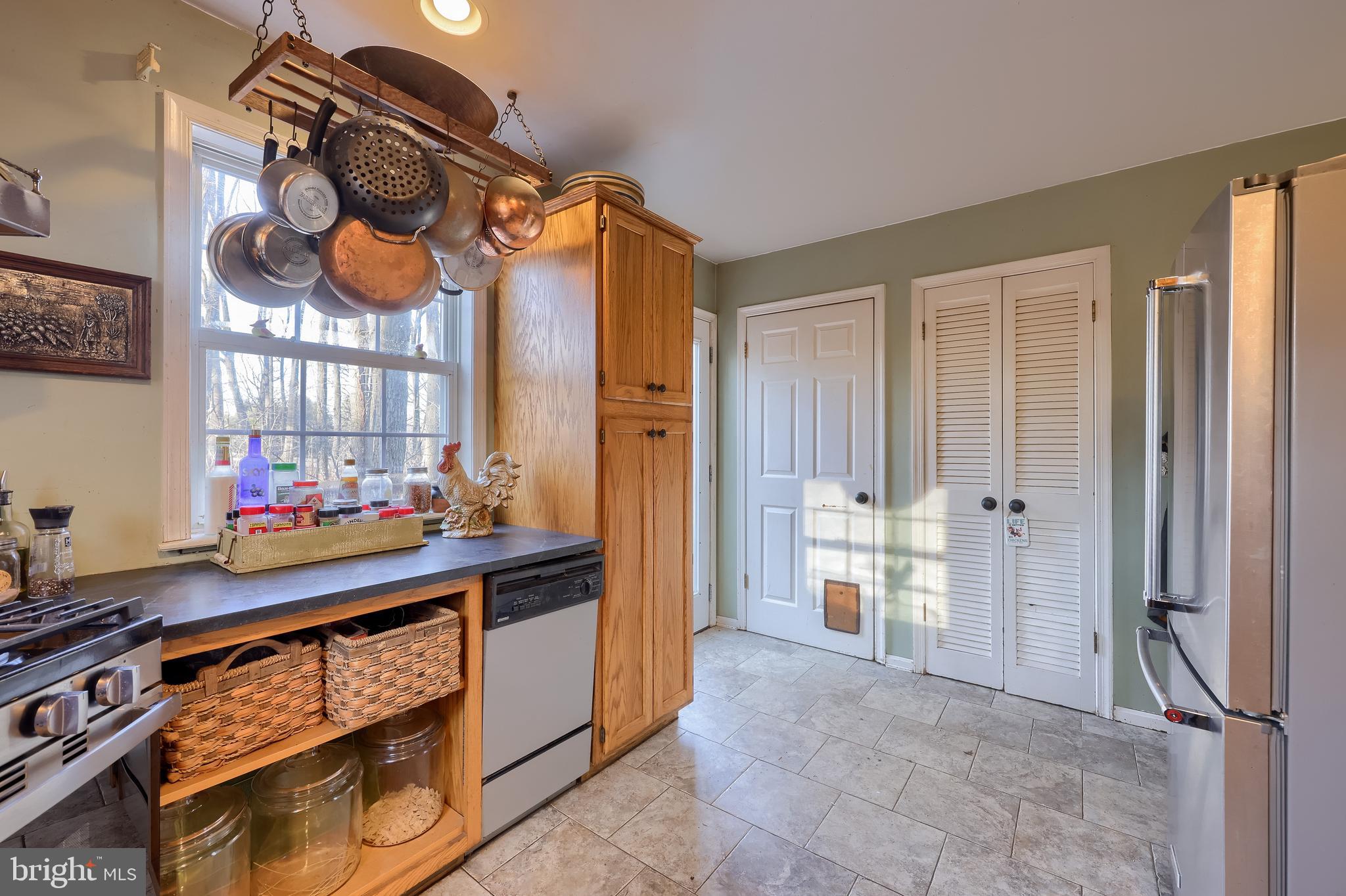 LOWER WINDSOR TWP - Residential