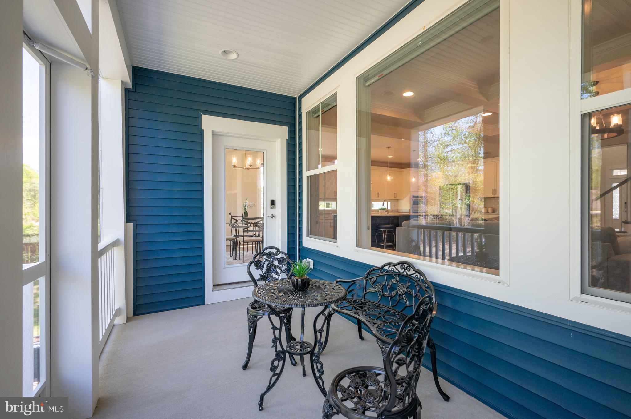 THE RESIDENCES AT MCCONNELL MANOR - Residential