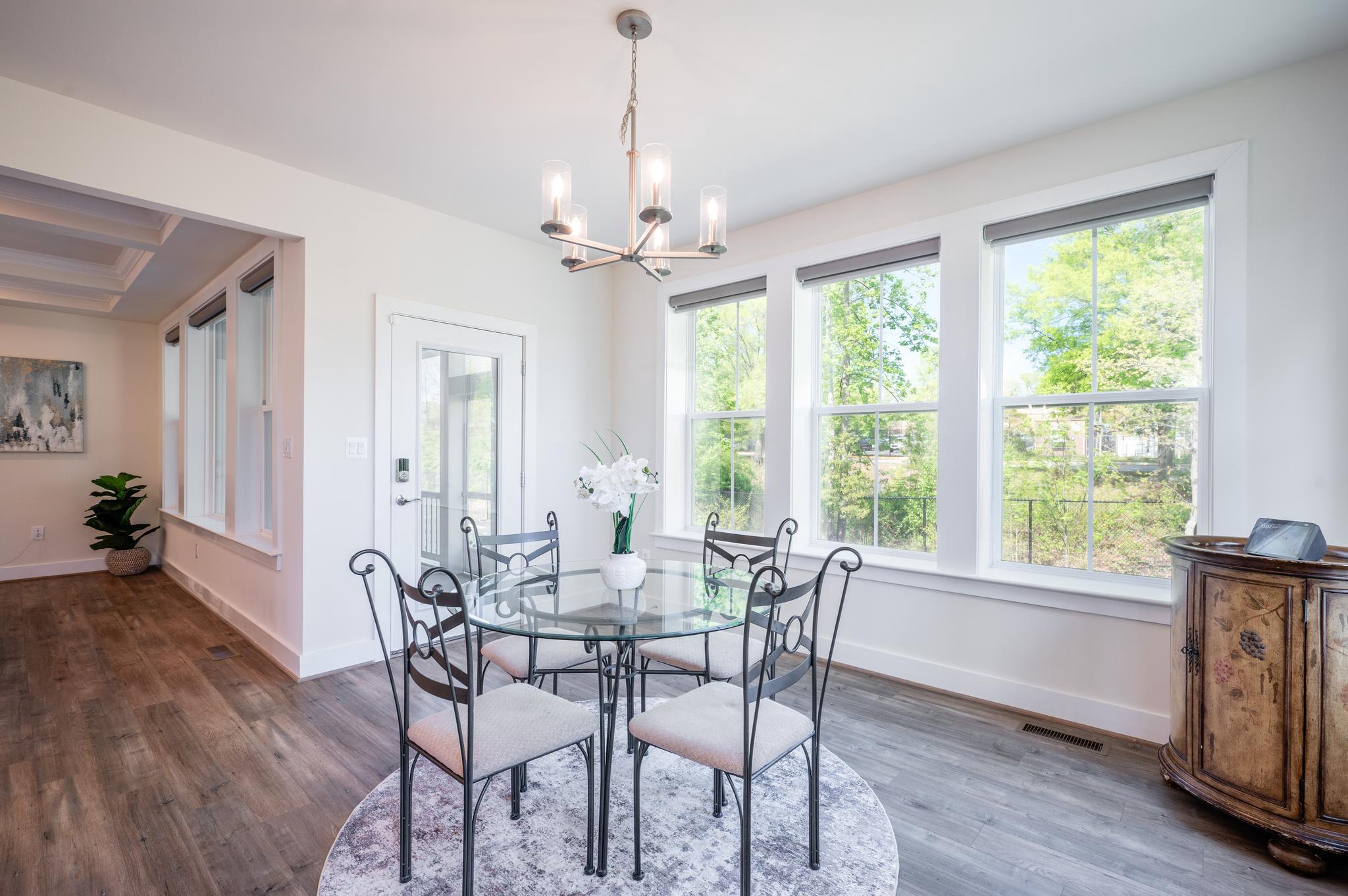 THE RESIDENCES AT MCCONNELL MANOR - Residential