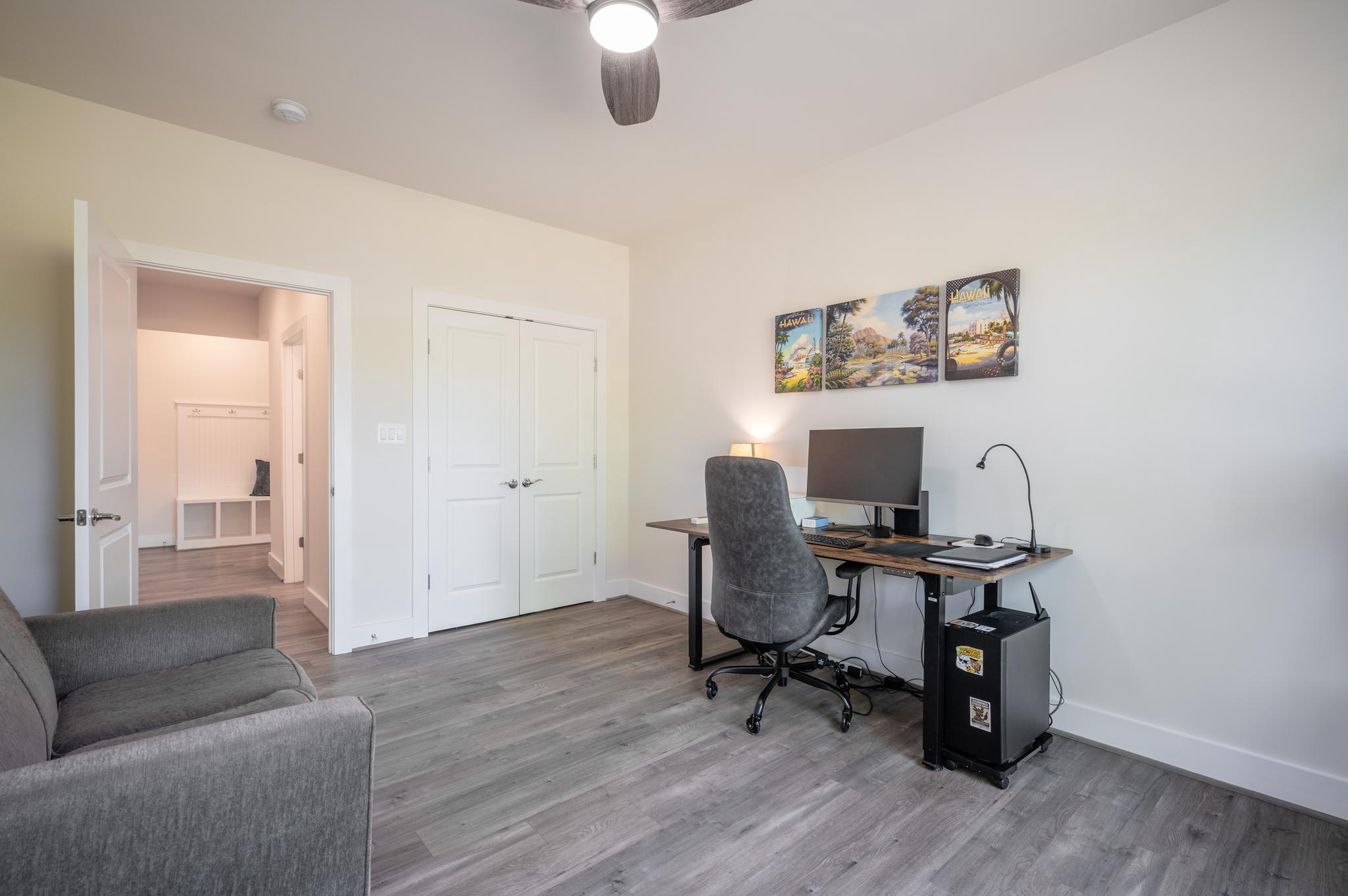 THE RESIDENCES AT MCCONNELL MANOR - Residential