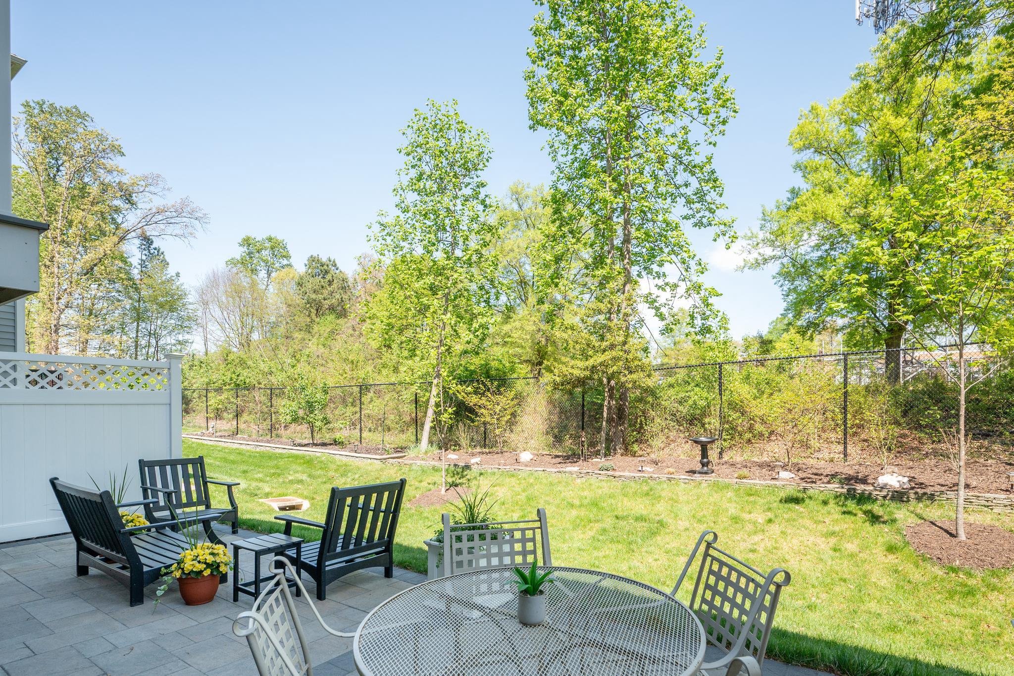 THE RESIDENCES AT MCCONNELL MANOR - Residential