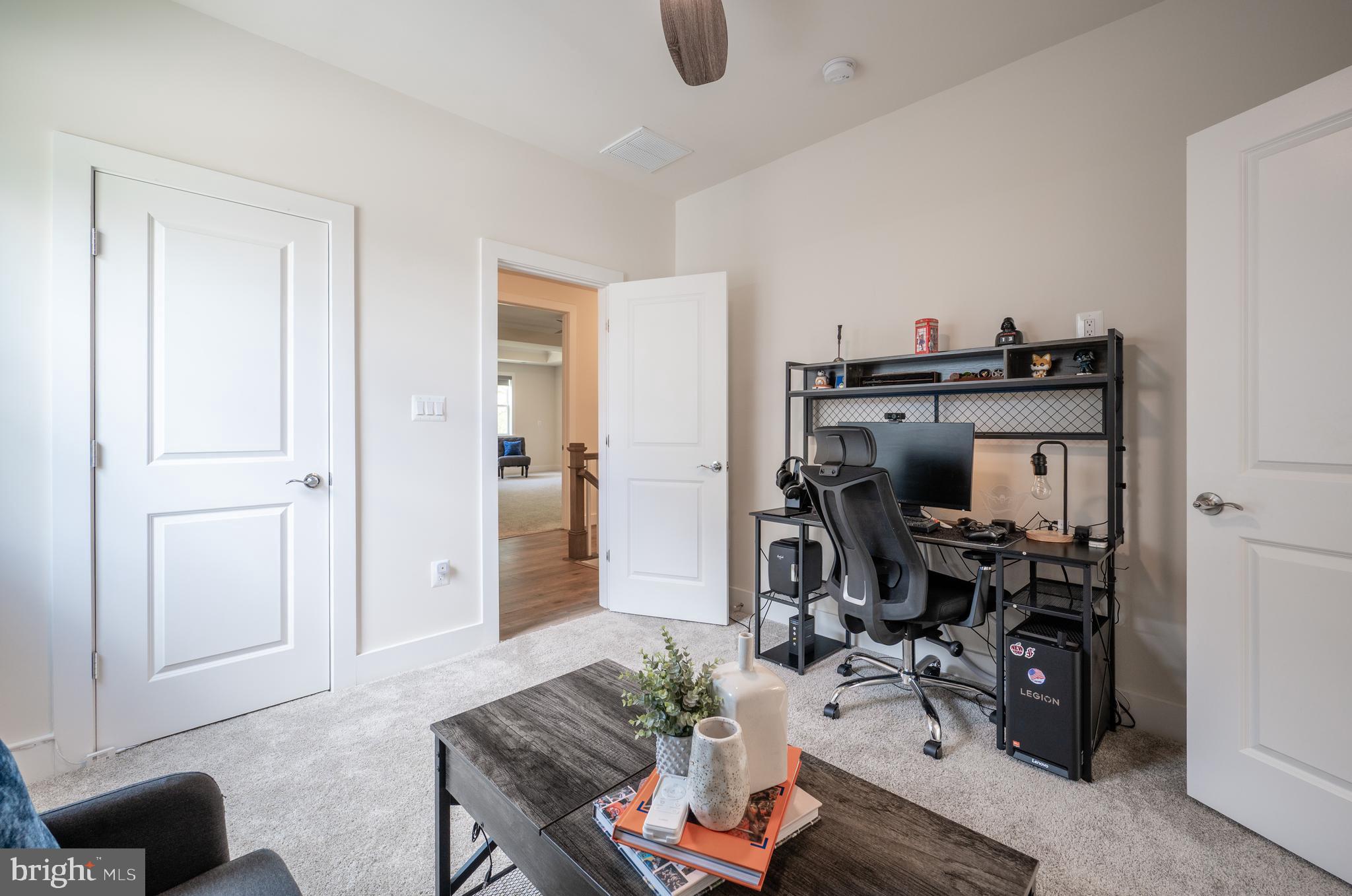 THE RESIDENCES AT MCCONNELL MANOR - Residential