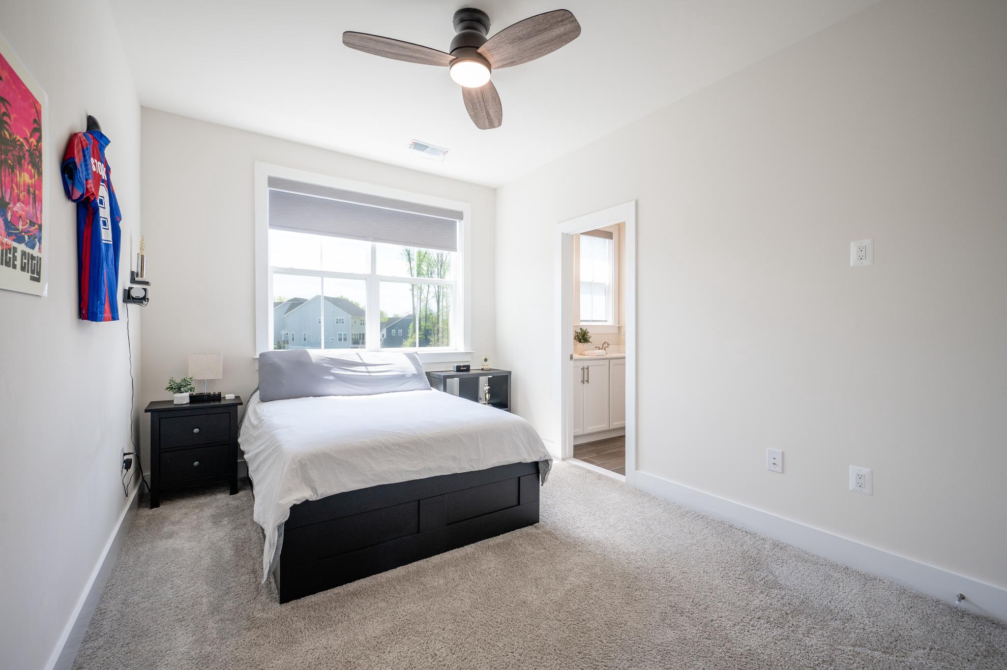 THE RESIDENCES AT MCCONNELL MANOR - Residential