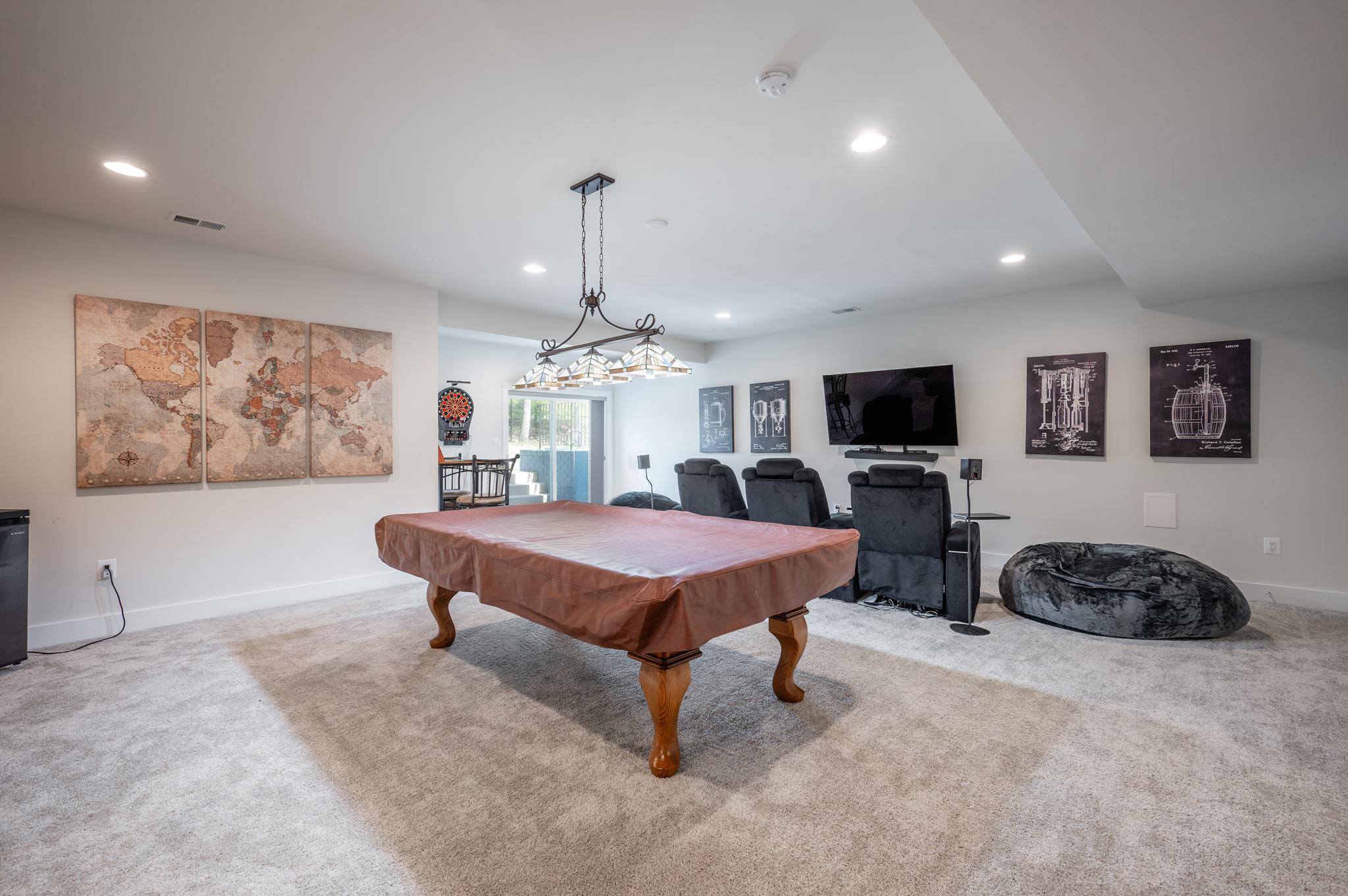 THE RESIDENCES AT MCCONNELL MANOR - Residential