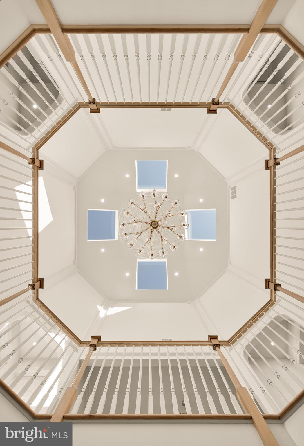 RIVER OAKS FARM - Residential