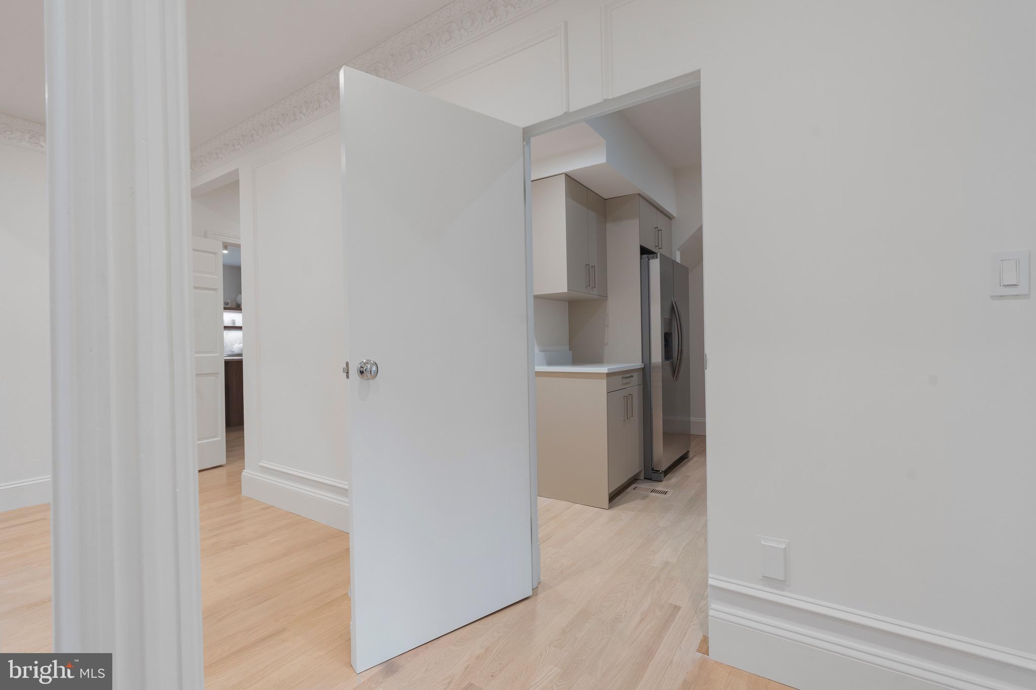 RIVER OAKS FARM - Residential