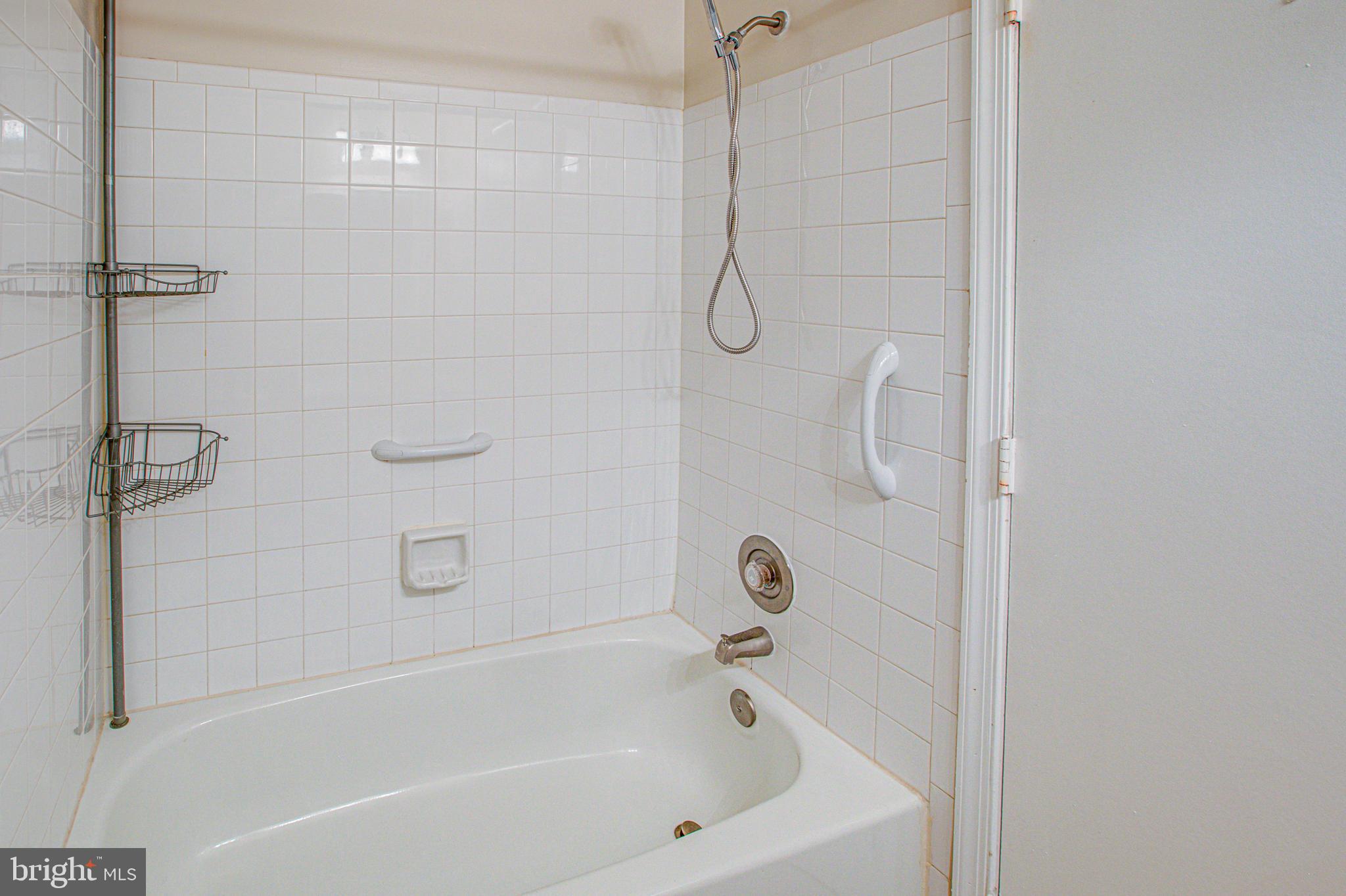 PROVIDENCE VILLAGE - Residential Lease