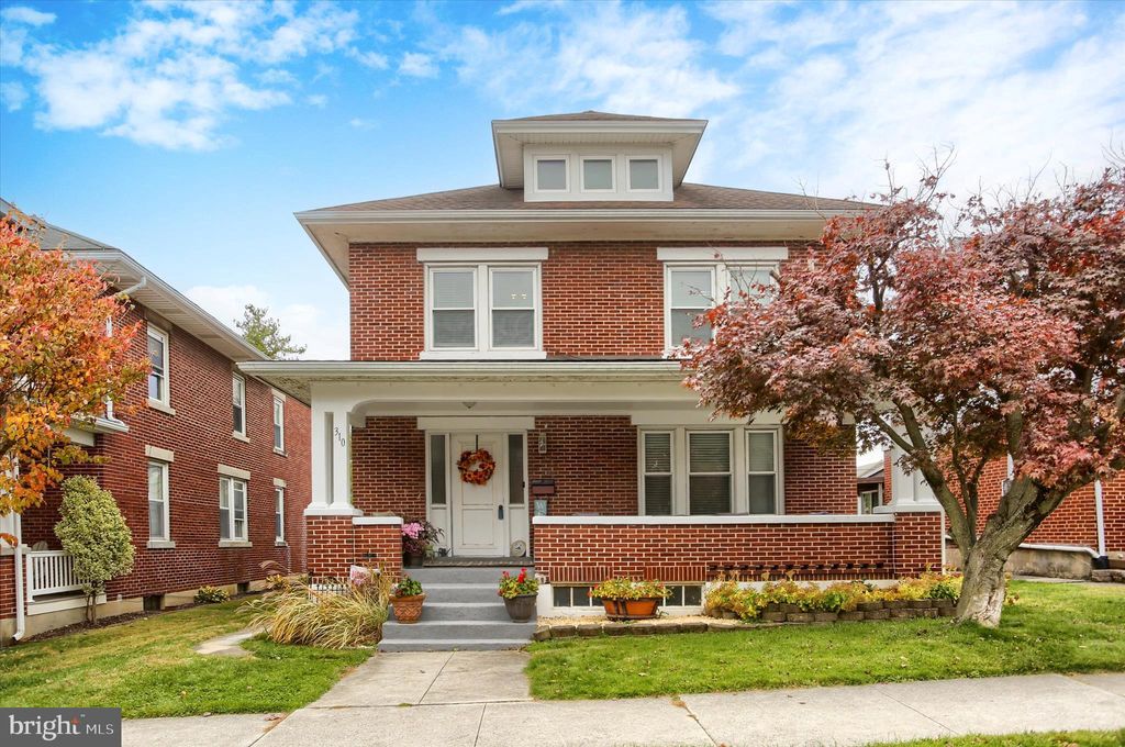 Photo of 310 W Caracas Avenue, HERSHEY, PA 17033 (MLS # PADA2051386)